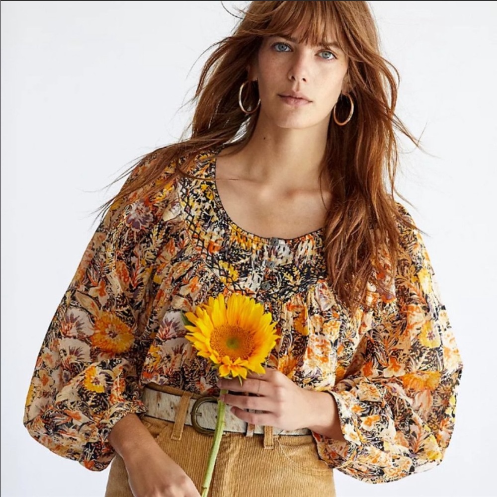 We The Free NWOT Meadow Top Midnight Combo
